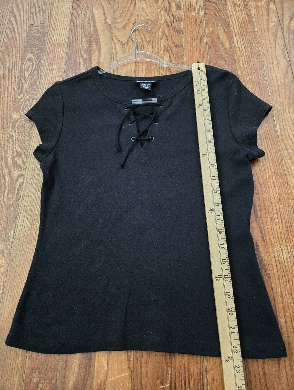 Y2K Express Jeans Black Top Size L (runs small) Criss Cross V-Neck Cap Sleeves